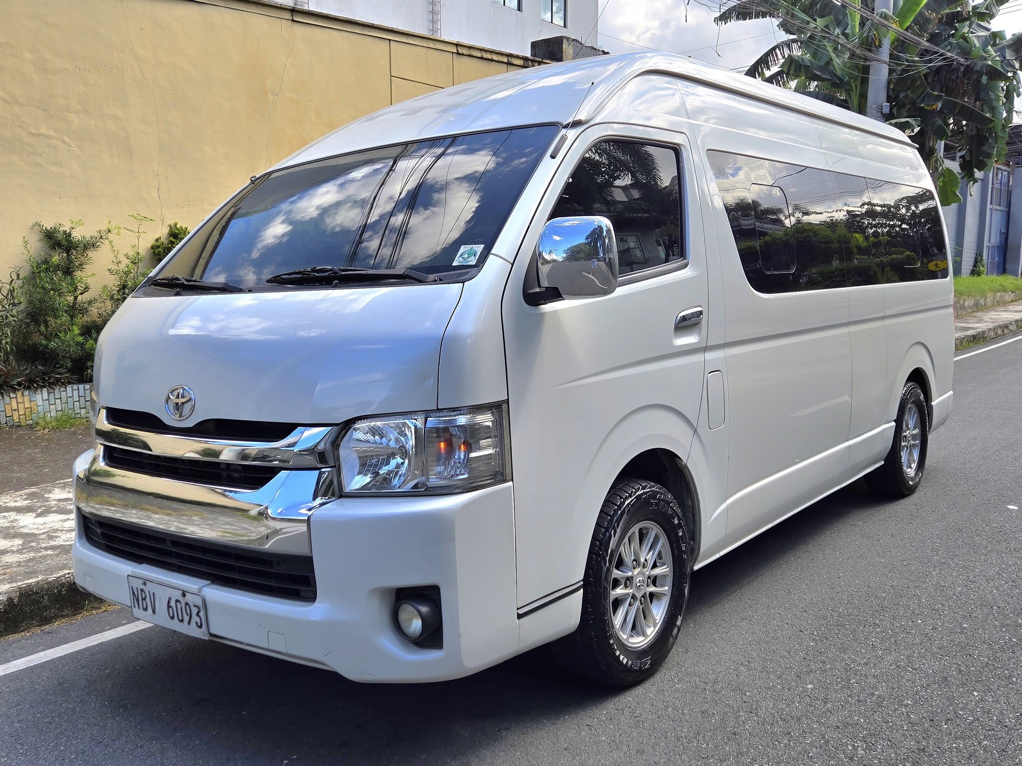 2016 Toyota Hiace